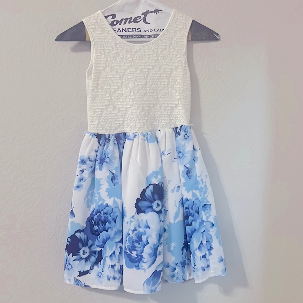The Children’s Place Girls’ White Lace & Blue Floral Sleeveless Dress SZ 7/8